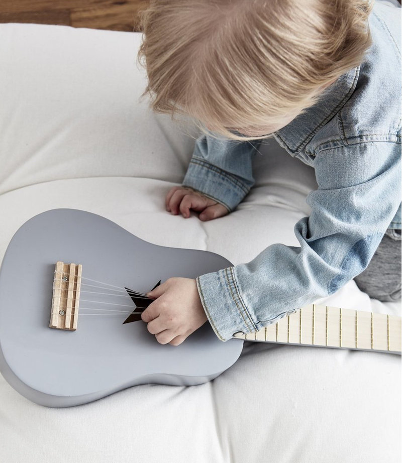 Grå gitarr